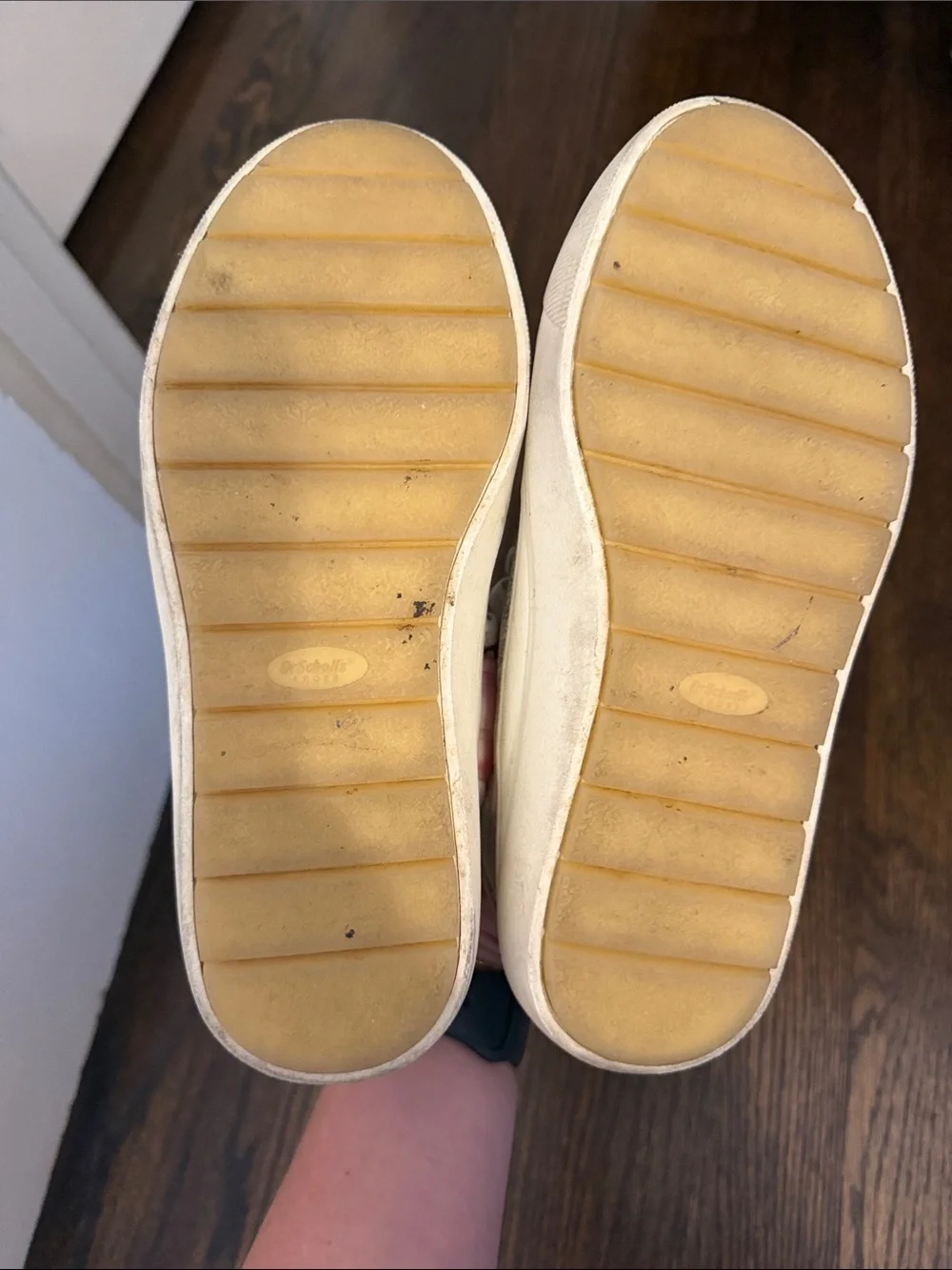 Dr. Scholl's Women's Cream and Silver Lace-Up Fashion Sneakers size 7